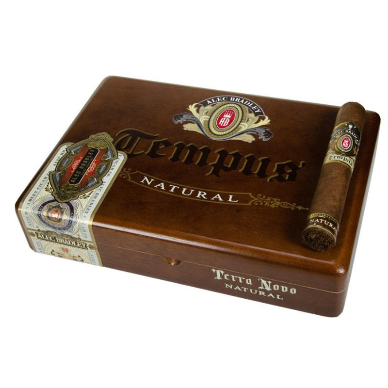 Alec Bradley Tempus Maduro